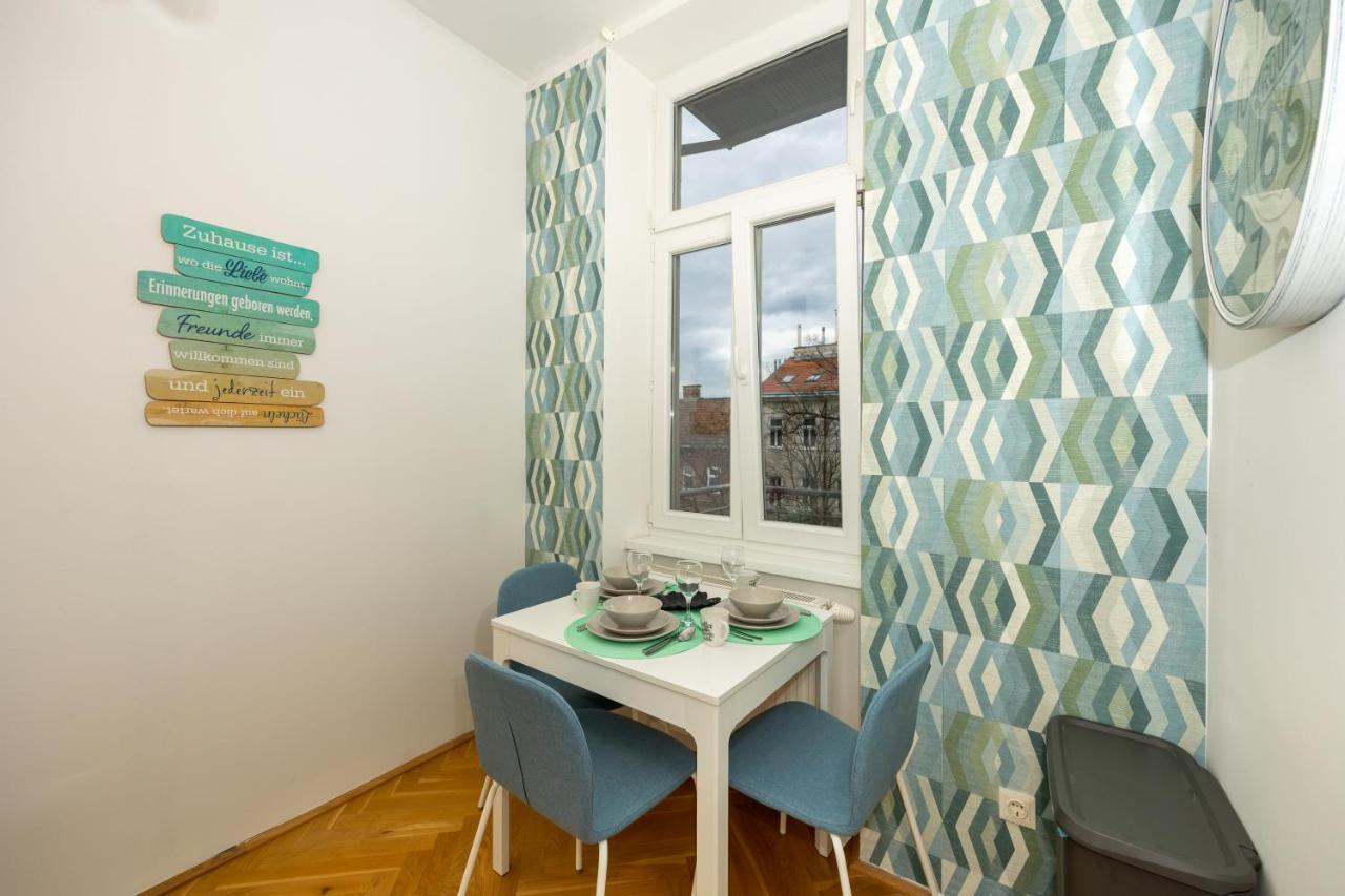 Delightful 1 Bedroom Near Schoenbrunn And Westbahnhof With Big Porch Apartment Wien